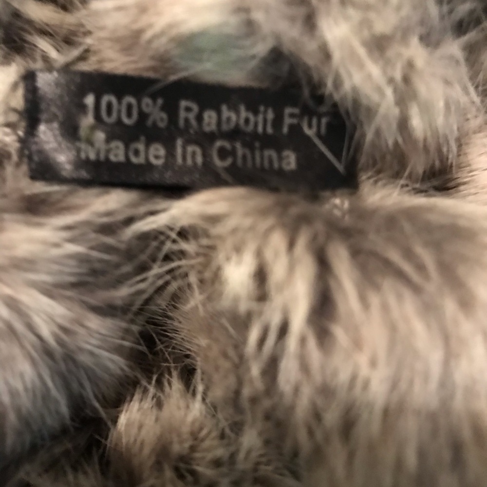 🐰FUR🐰 - Picture 6 of 6